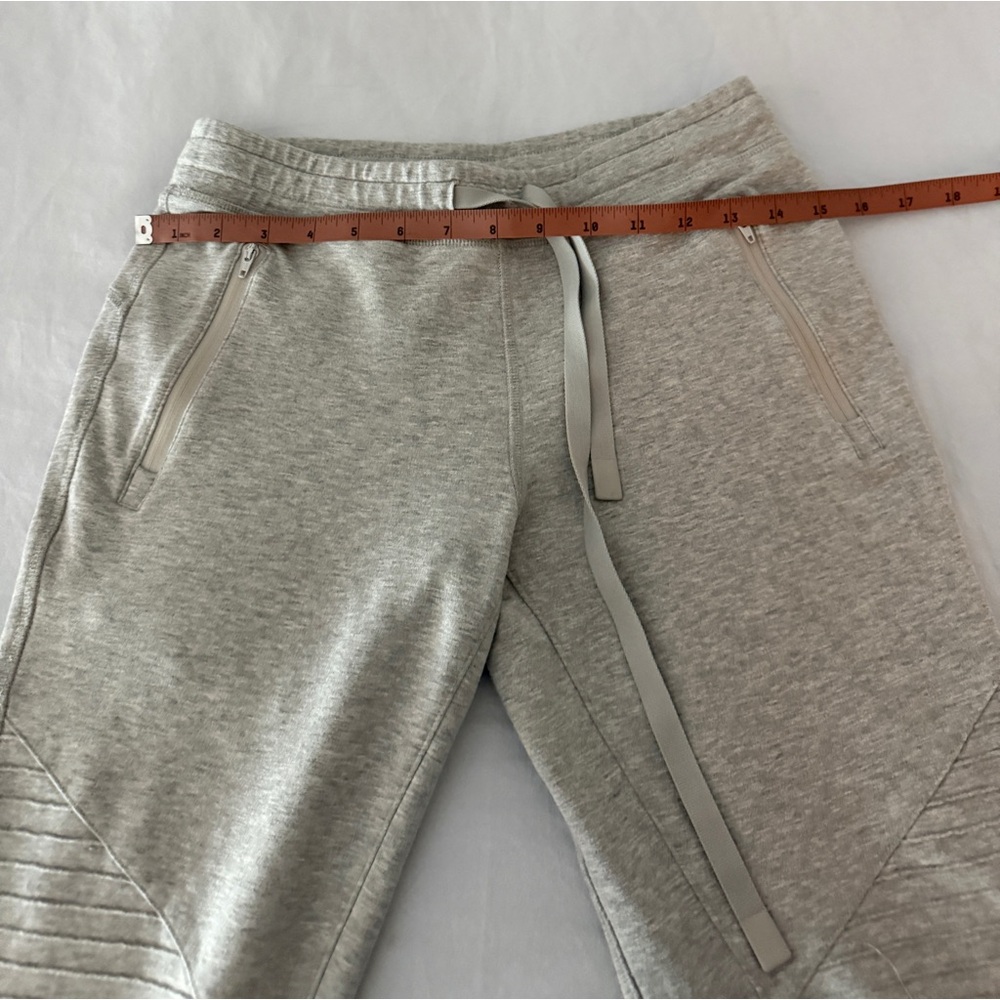 Alo Yoga Urban Moto Sweatpant in Dove Grey Heather - Picture 7 of 9